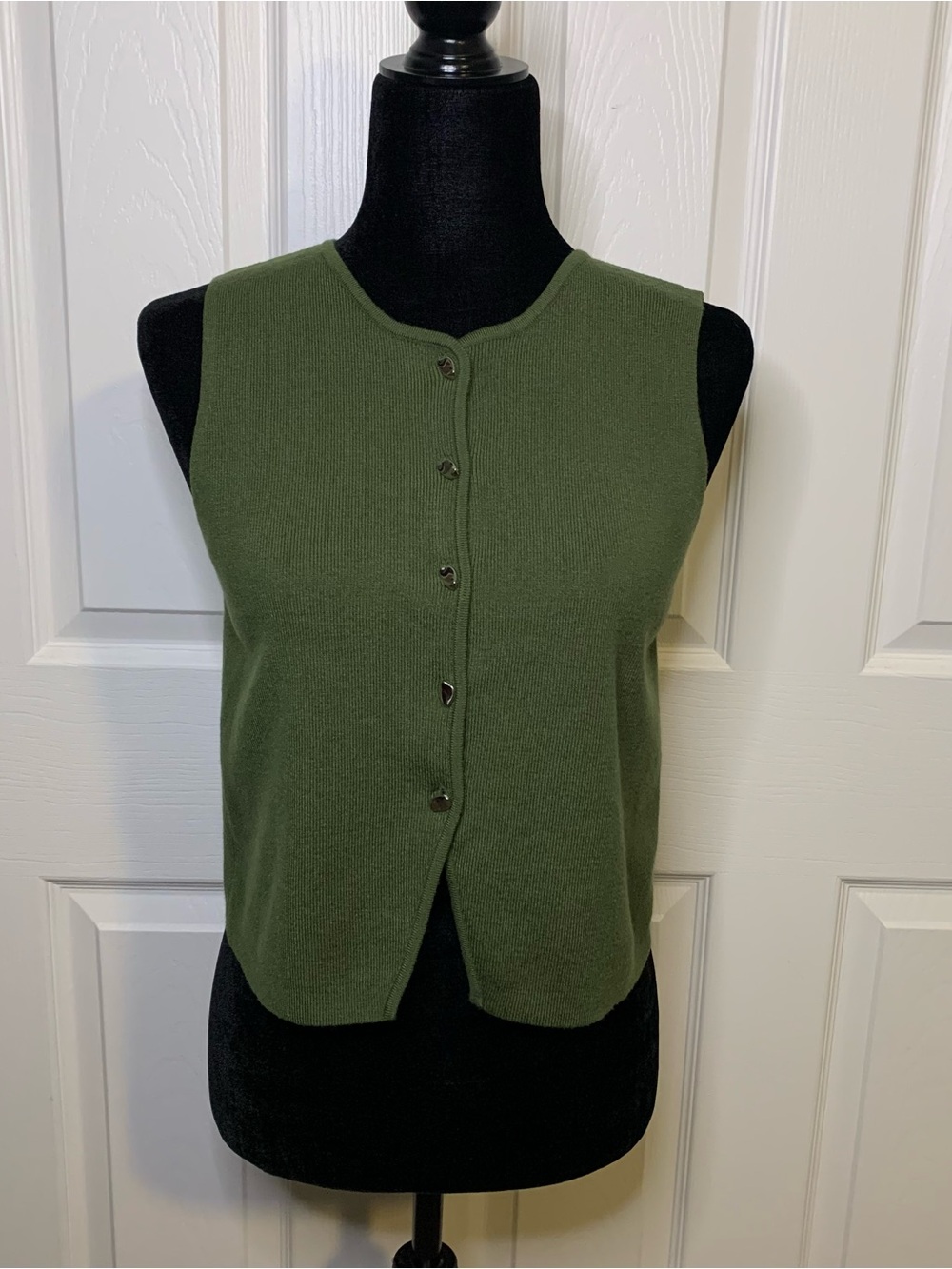 Emerald Green Sleeveless Button-Front Knit Top